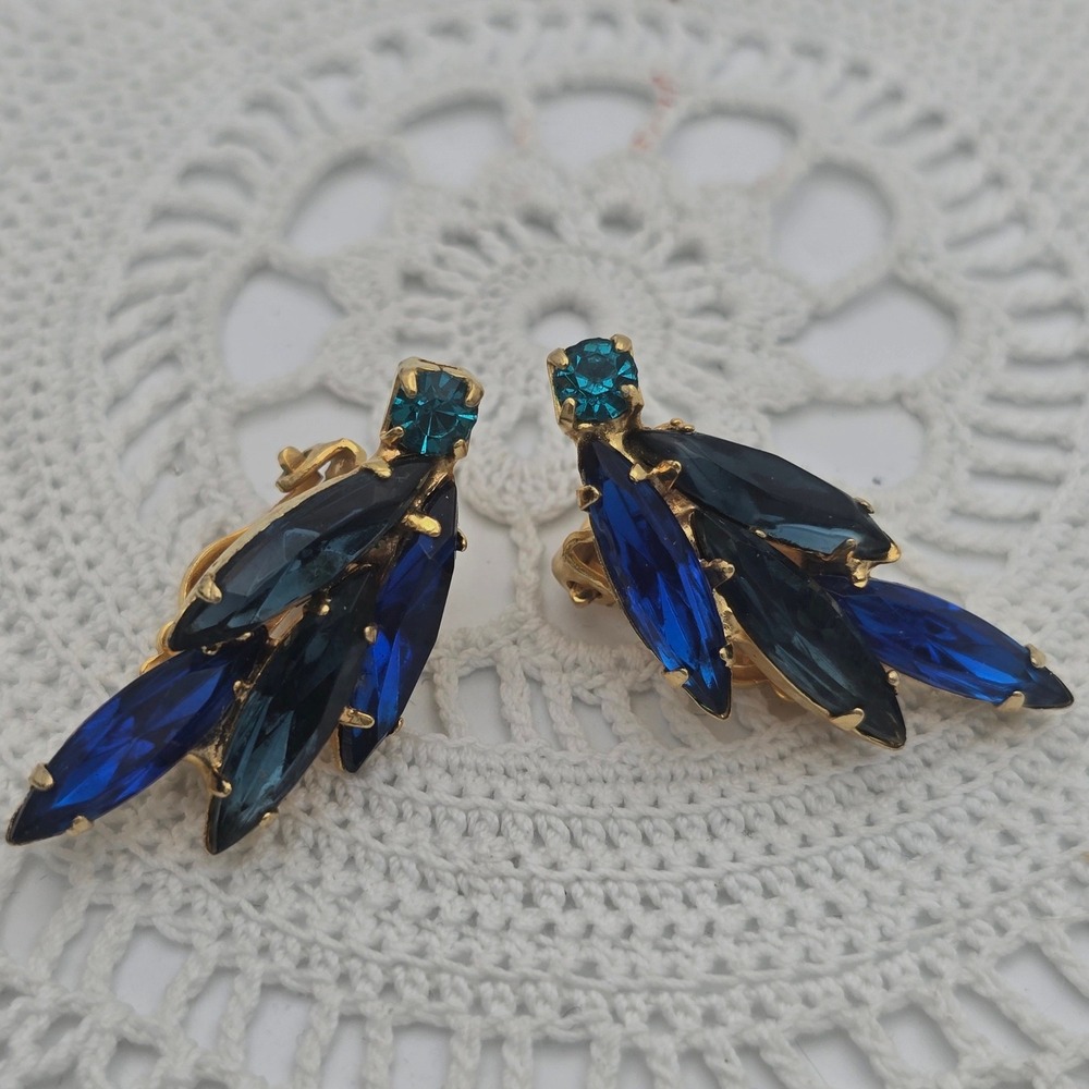 Vintage Blue Rhinestone Clip On Earrings Gold Tone Marquise Cluster Wing Spray